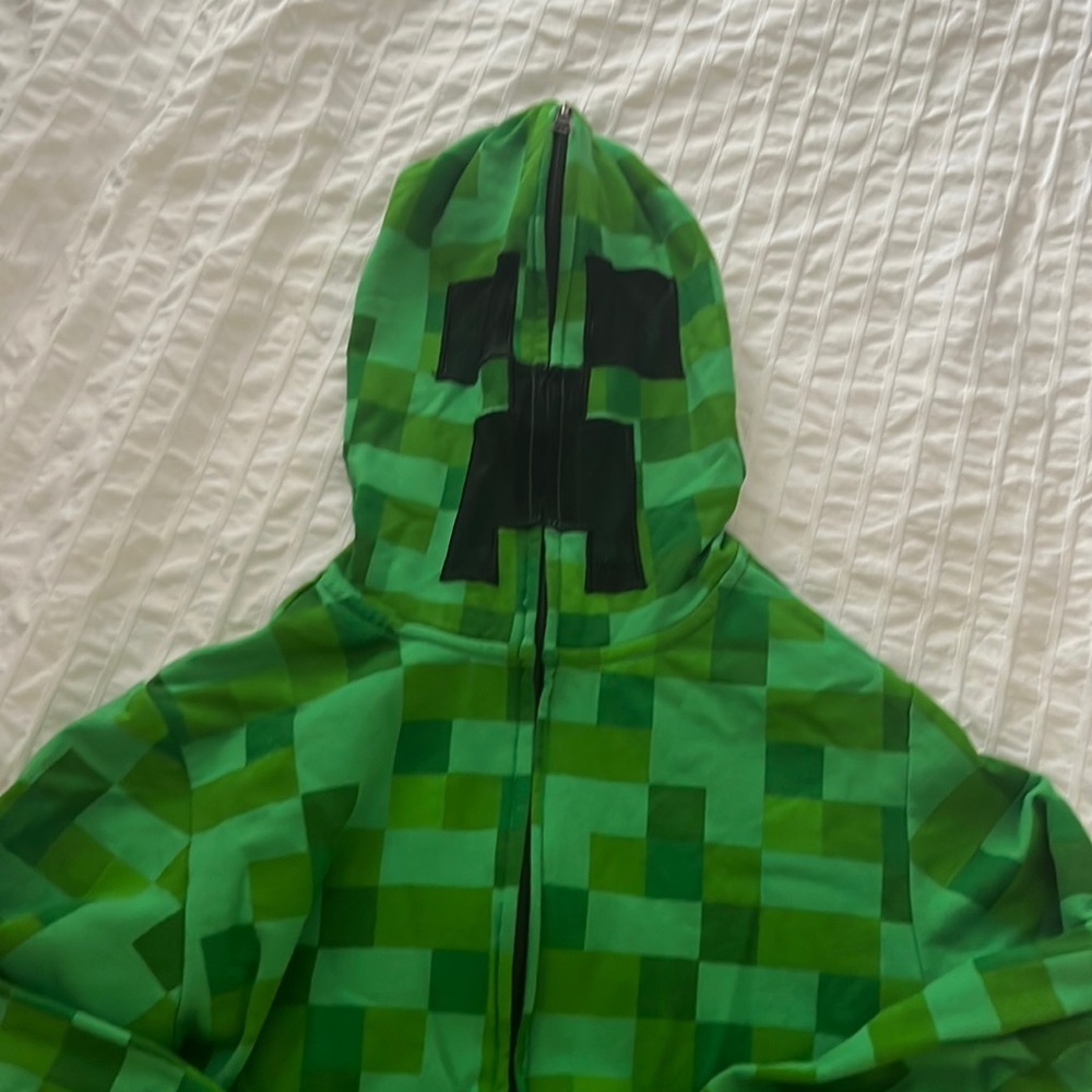 Minecraft creeper hoodie